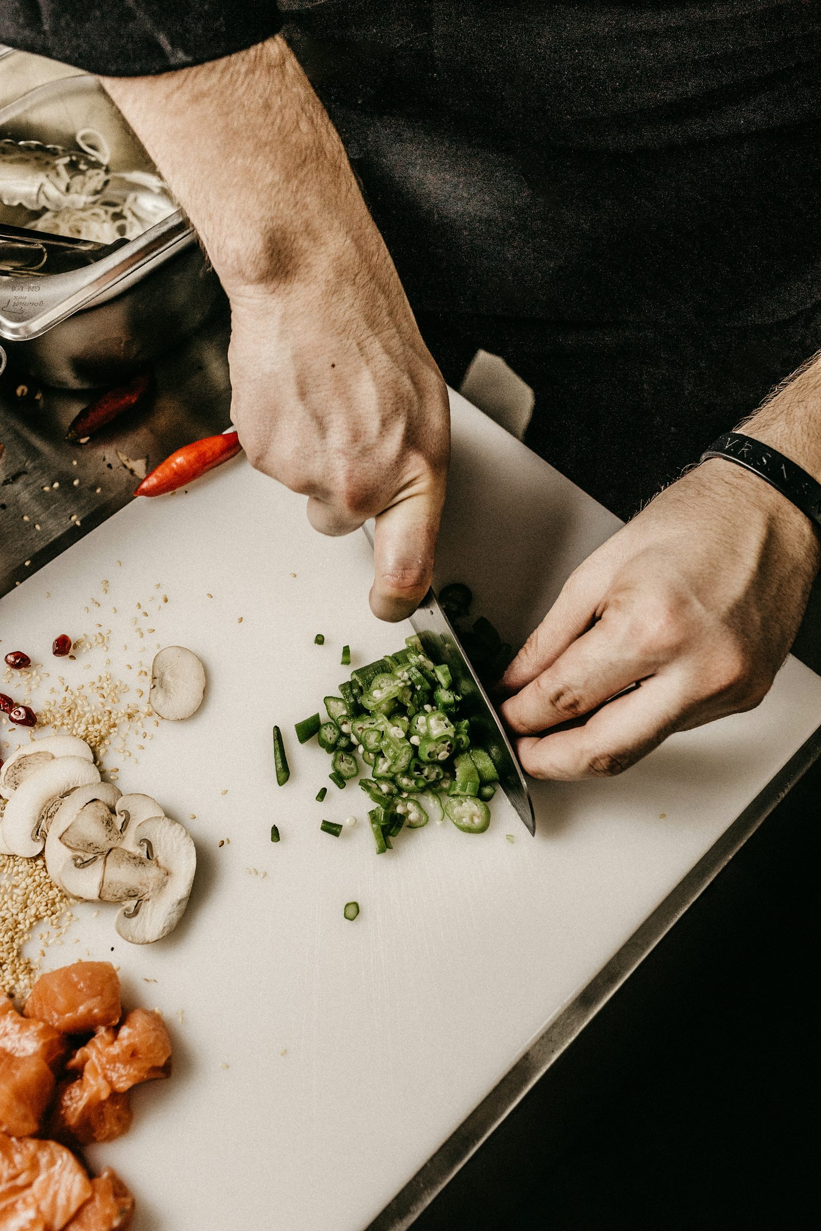 Buffet gastronomique dressé lors d'un événement